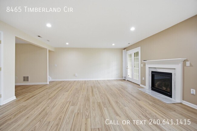 Building Photo - 8465 Timberland Cir