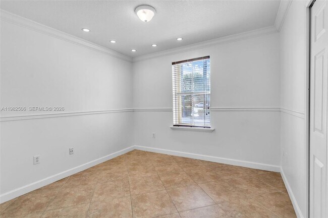 Building Photo - 11221 NW 48th Terrace