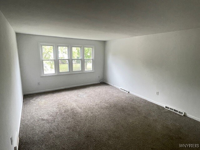 Building Photo - 341 Sundridge Dr