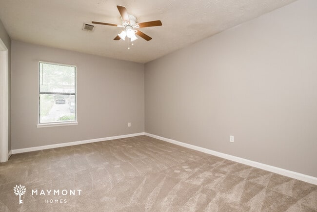 Building Photo - 10999 Highridge Ct