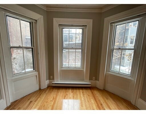 Building Photo - 30 Hancock St