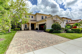 Building Photo - 136 Behring Way
