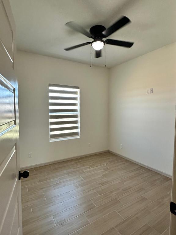 Building Photo - 2100 E San Andrea St