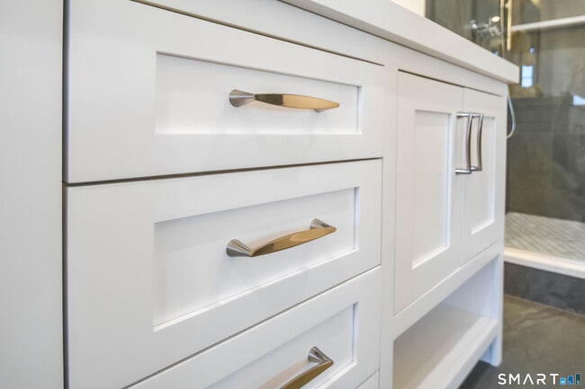 Building Photo - 345 Reef Rd