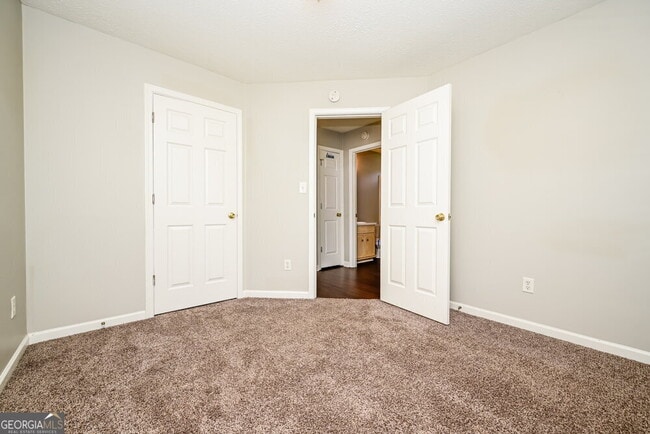 Building Photo - 717 Kaylors Mdw