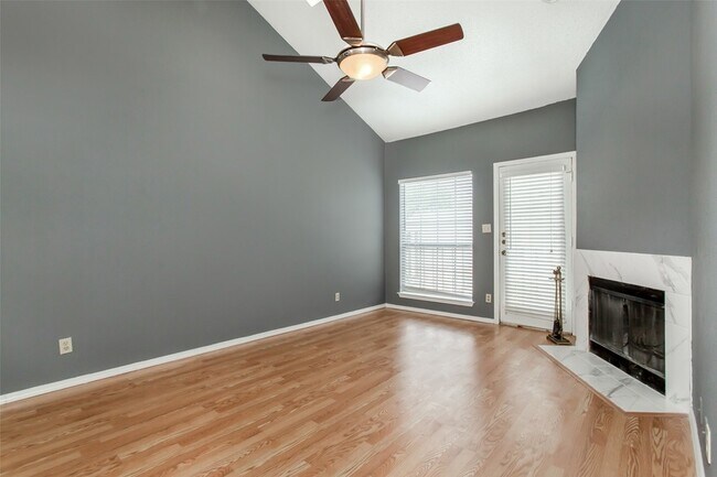 Building Photo - 7151 Gaston Ave