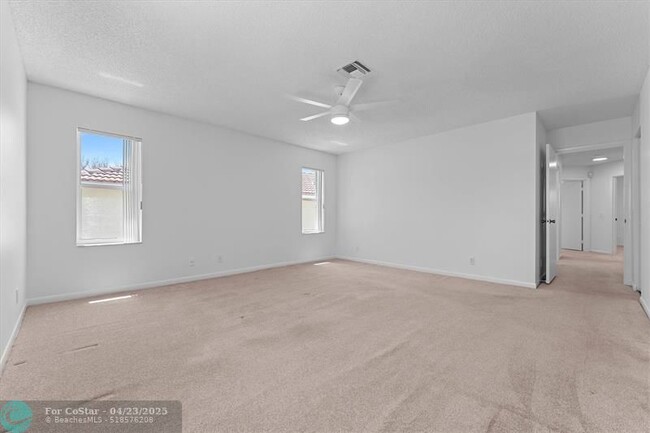 Building Photo - 4565 Purdue Dr