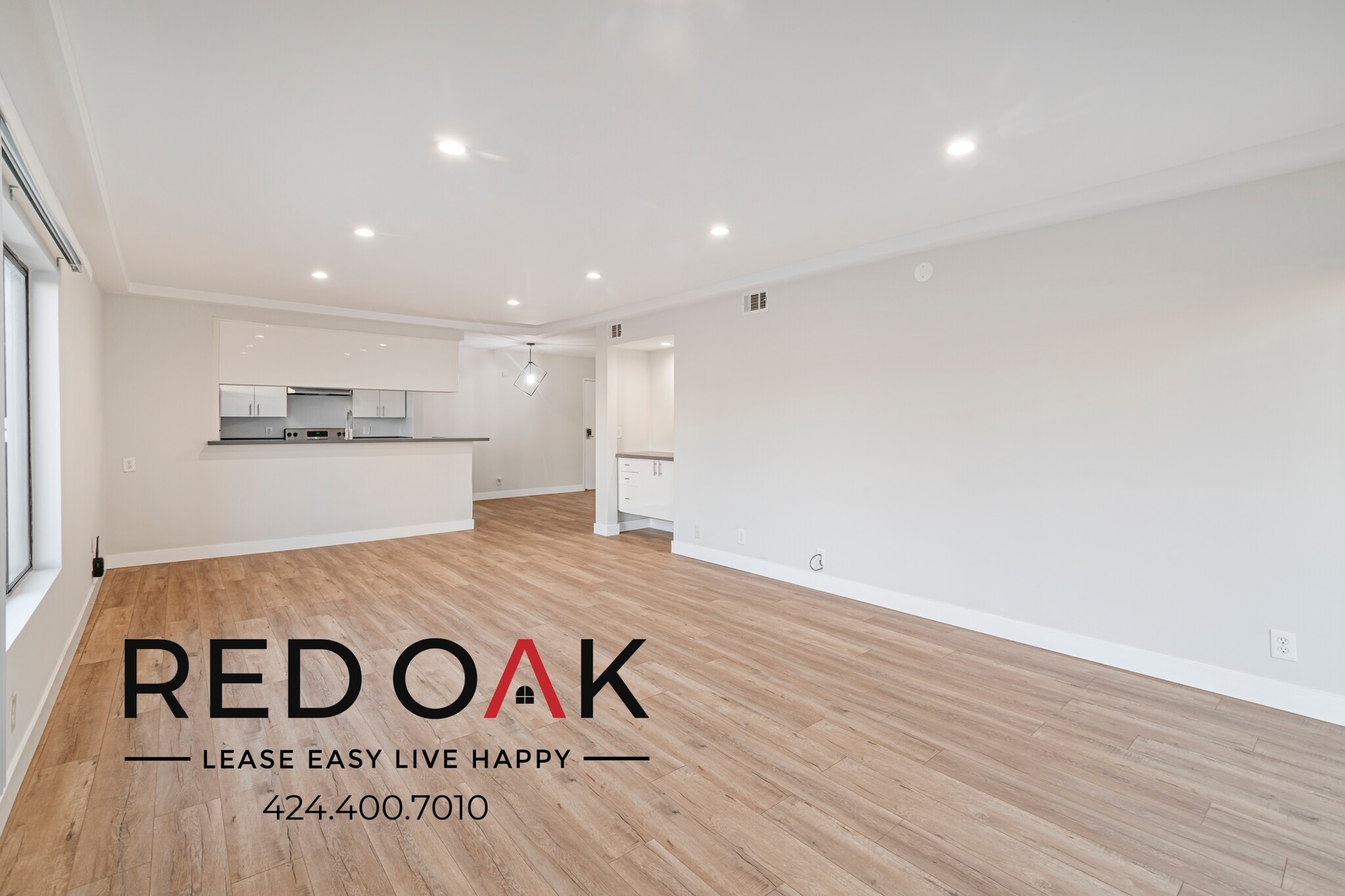 Building Photo - 121 N Hamilton Dr