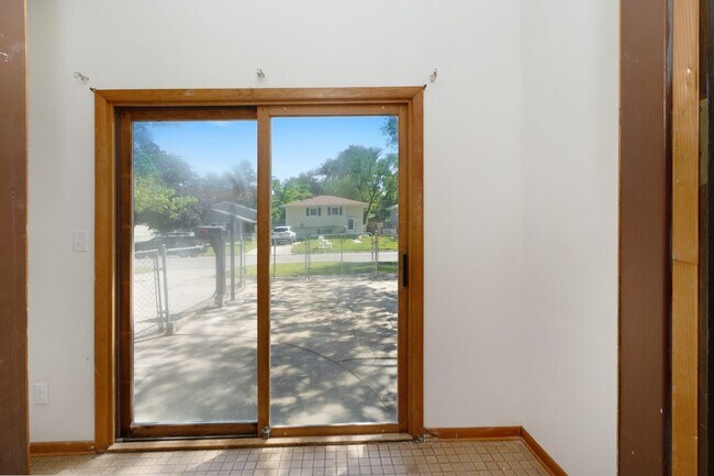 Building Photo - Quality Home Management