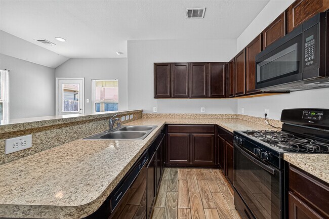 Building Photo - 17227 Quiet Song Ct