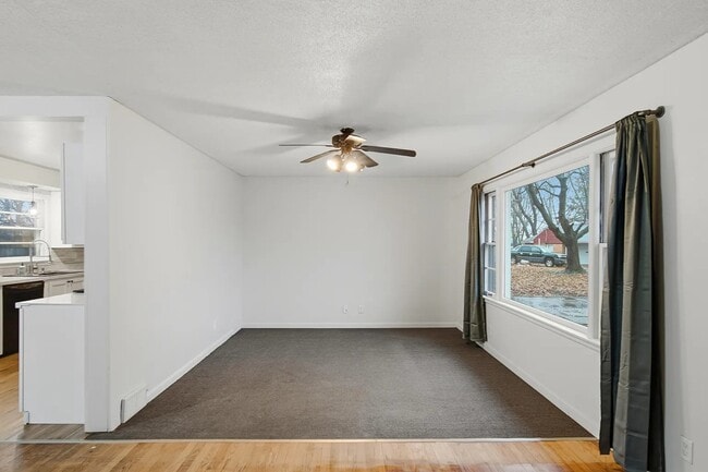 Building Photo - Kay Avenue