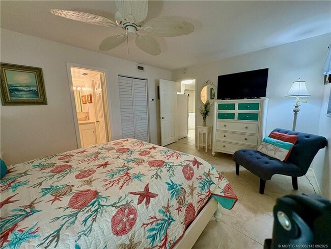 Building Photo - 11000 S Ocean Dr