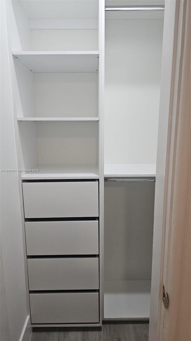 Building Photo - 1616 Michigan Ave