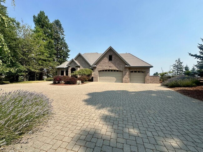 Building Photo - 11707 Kestrel Rd