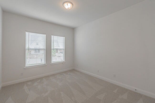 Building Photo - COMING SOON ALEDO ISD!!