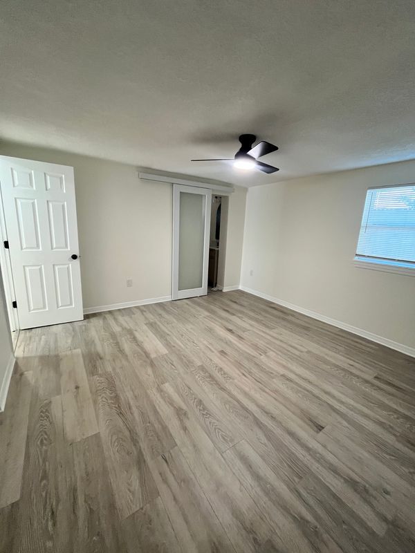 C 2/1 700 sqft - 3320 W Kathleen St