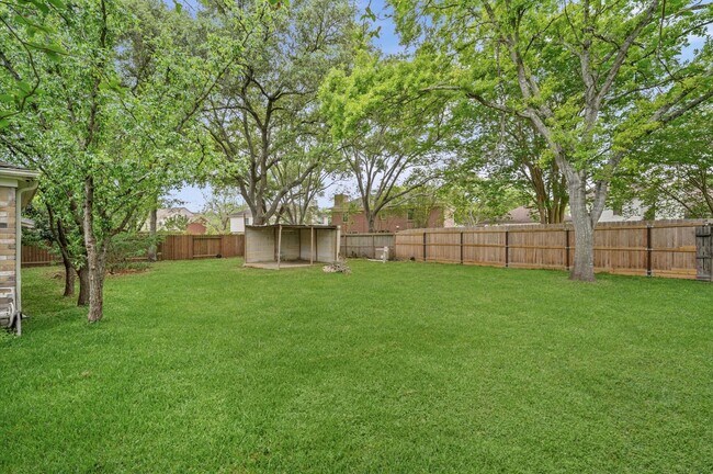 Building Photo - 3018 Granite Lake Dr