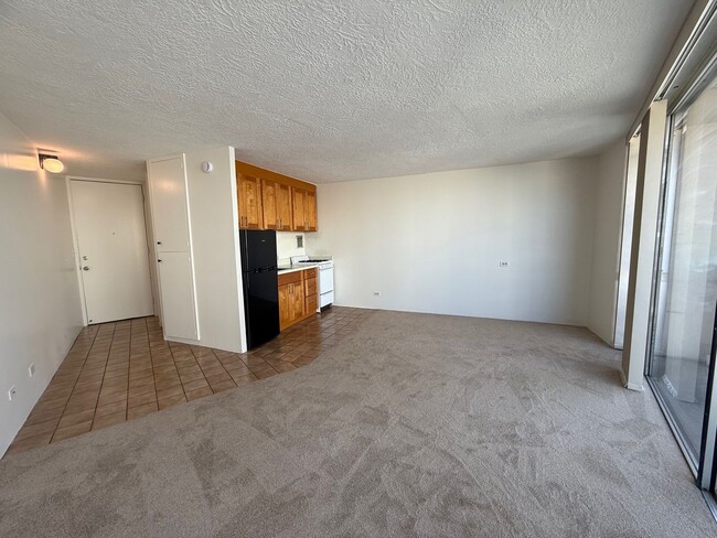 Building Photo - Upgraded studio at the Holiday Village $16...