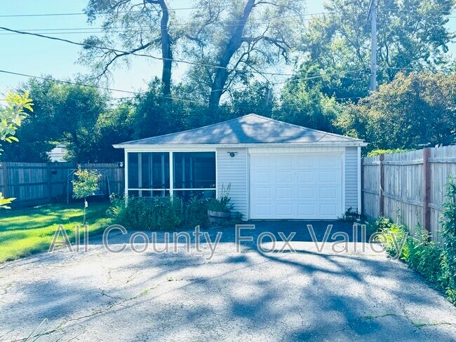 Building Photo - 1370 Arbor Ave