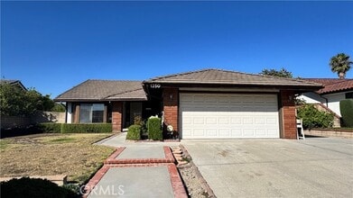 Building Photo - 1350 Princeton Dr