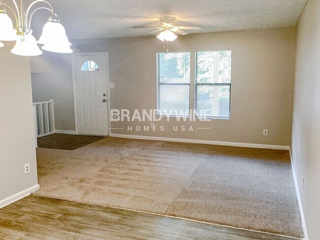 Building Photo - MOVE IN BY JULY 28TH AND HALF  OFF AUG RENT