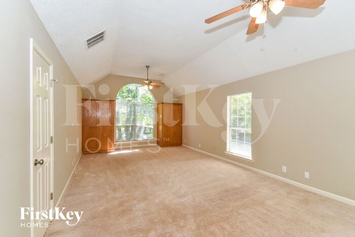 Building Photo - 178 Sandstone Dr