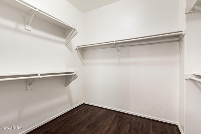 Building Photo - 1715 W Morelos St