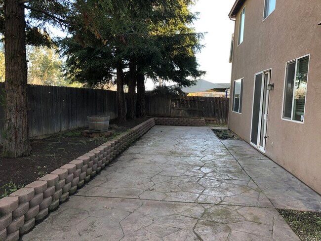 Back patio - 5739 Rapid Water Way