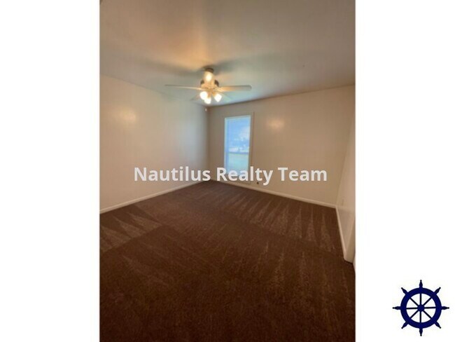 Building Photo - 3134 Lawton Ct