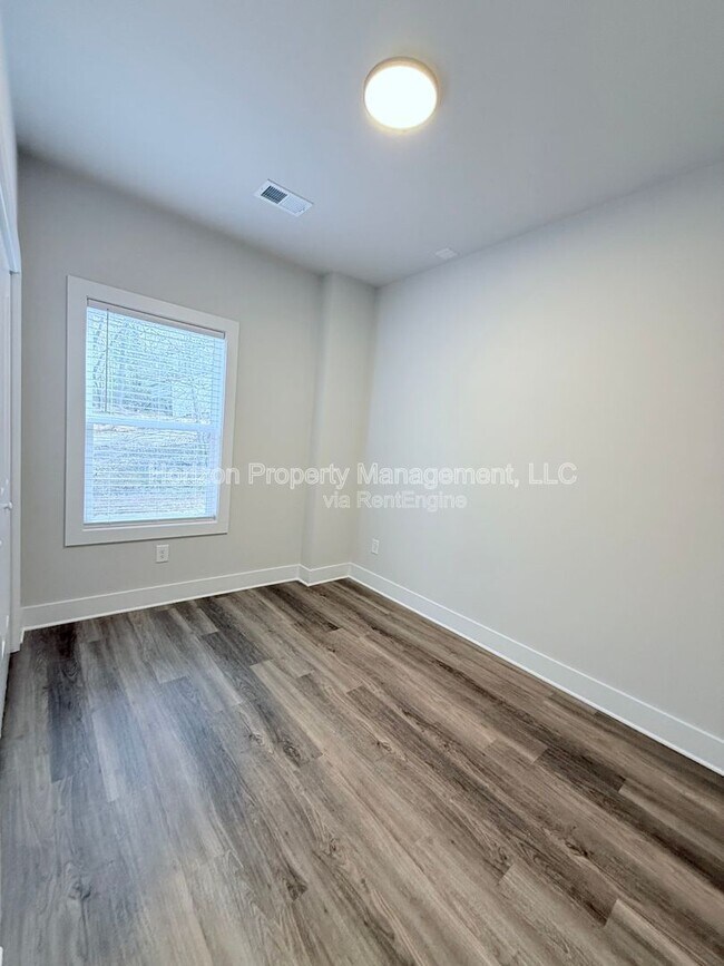 Building Photo - 7845 Wilkinson Dr