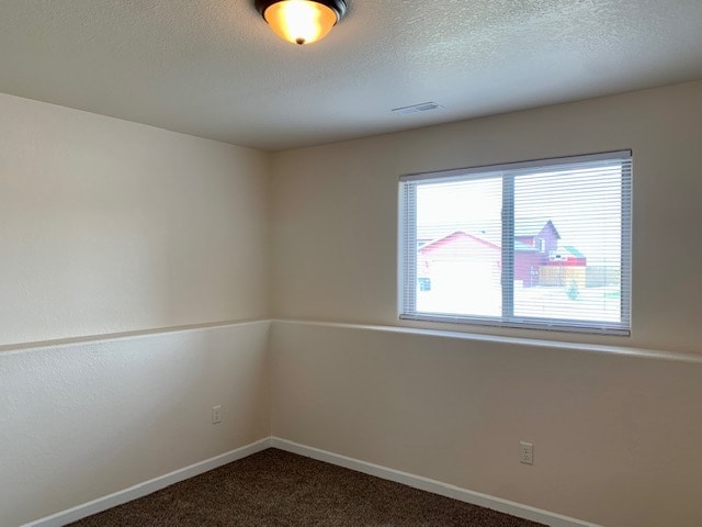 Building Photo - 1235 Kodiak Dr