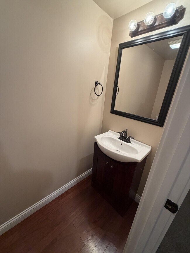 Building Photo - 110 Pineur Rd