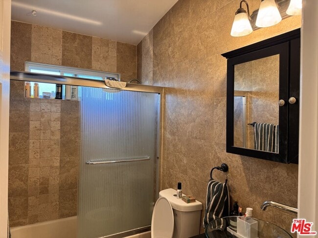 Building Photo - 2639 6th St