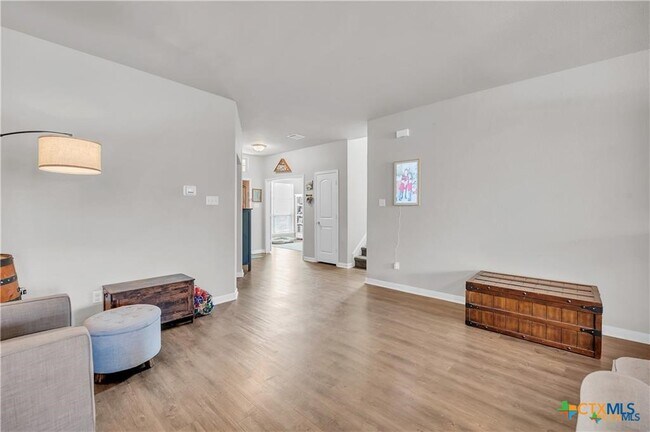 Building Photo - 5314 Fenton Ln
