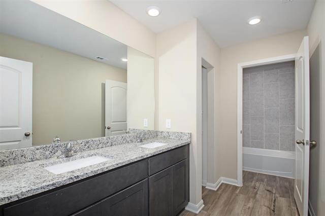 Building Photo - 282 Moonstone Way