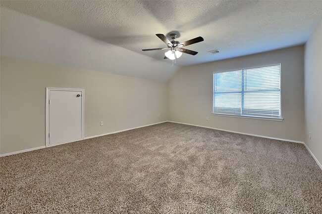 Building Photo - 2915 Bentley Ct