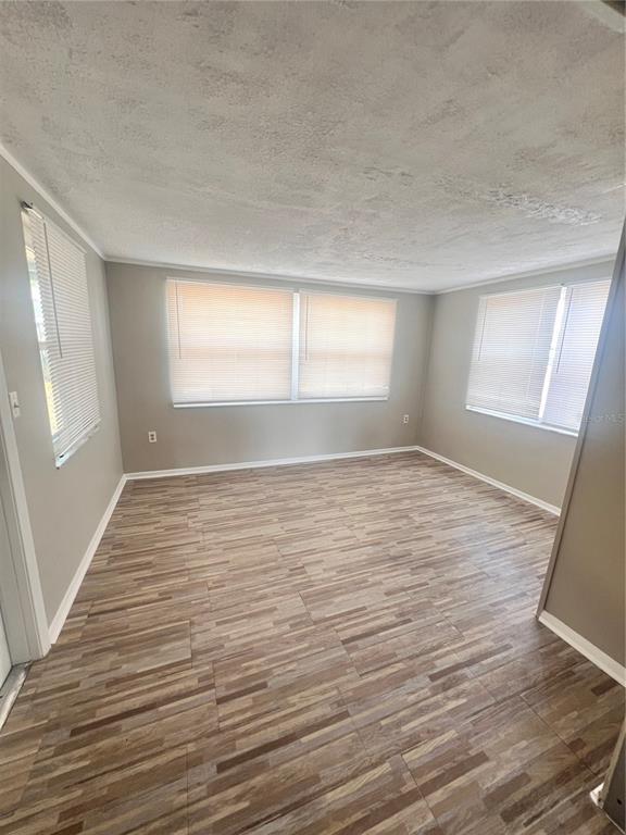 Building Photo - 9910 Lake Chrise Ln