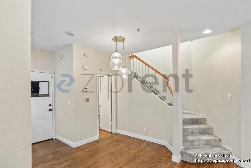 Building Photo - 1055 Adana Terrace