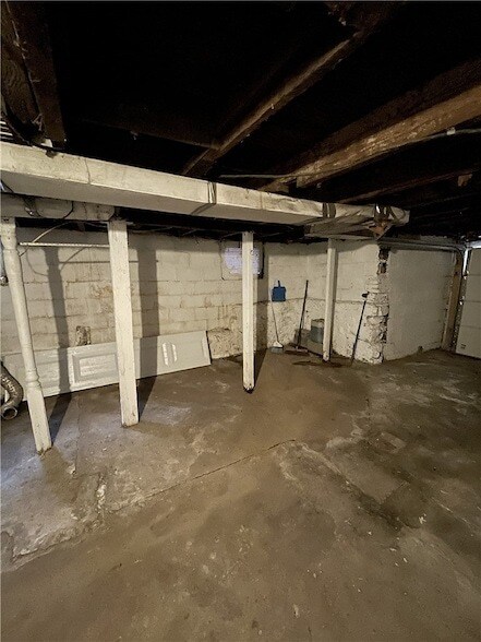 Building Photo - 238 Philadelphia St