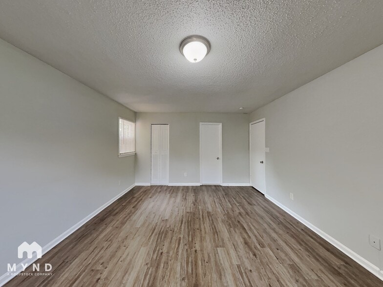 Building Photo - 1587 Pintail Rd