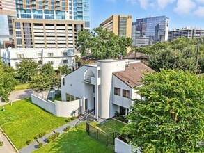 Building Photo - 2019 McClendon St
