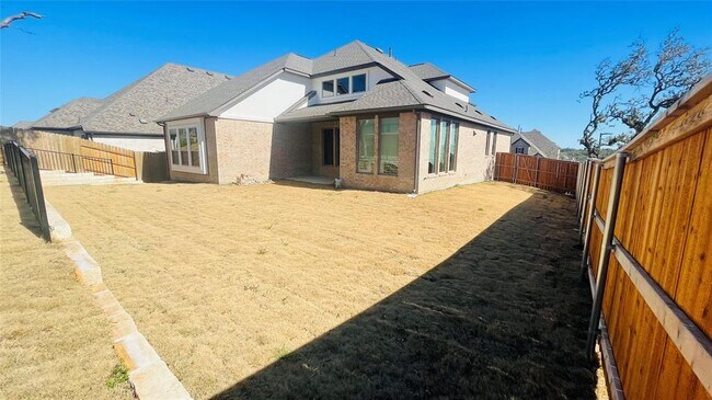 Building Photo - 101 Texas Bluebonnet Trl