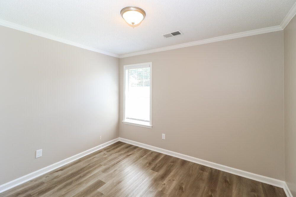 Building Photo - 8603 Brer Fox Cove