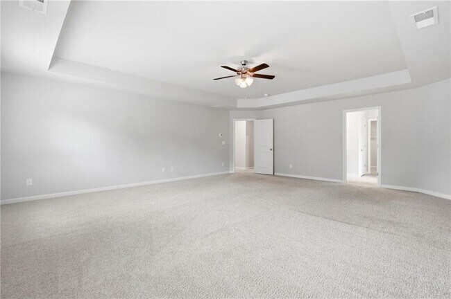 Building Photo - 3132 Hawthorn Farm Blvd