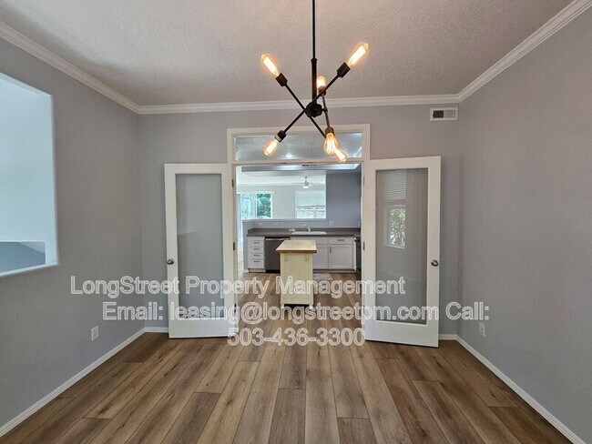 Building Photo - 13135 SW Raptor Pl