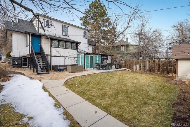 Building Photo - 920 14th St