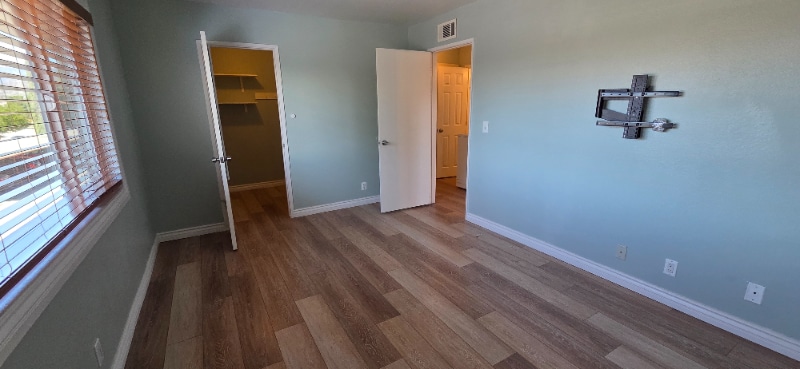 Building Photo - 5315 N Barranca Ave