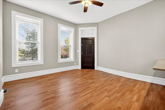 Building Photo - Soulard First Fleur