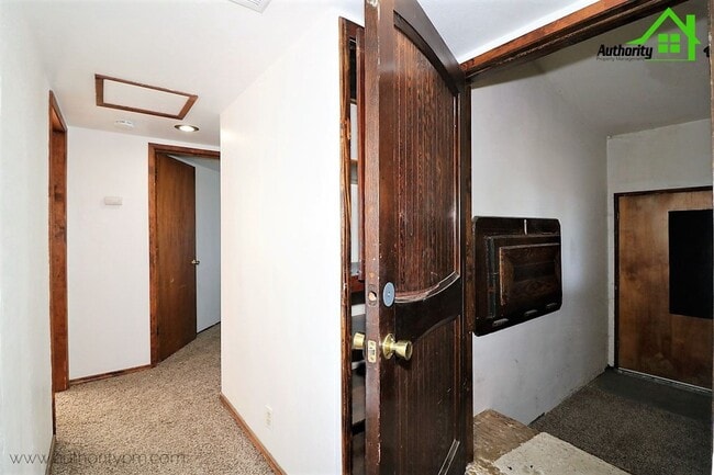 Building Photo - 3194 Veda St