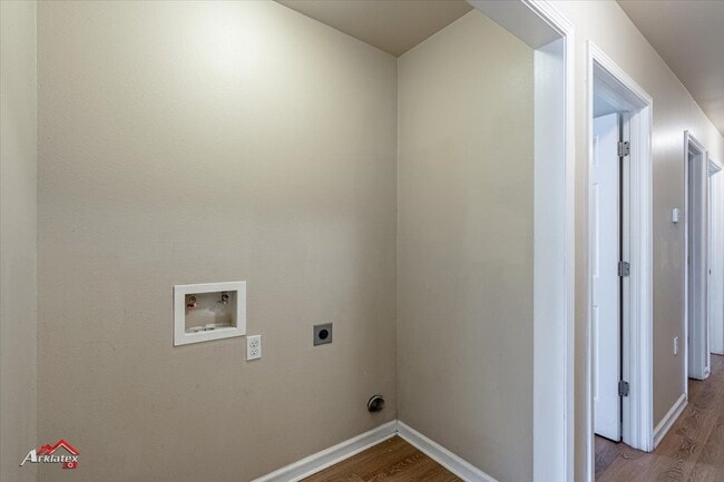 Building Photo - 1231 Crofton St
